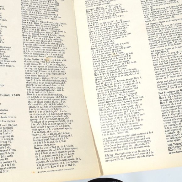 Vintage Columbia Minerva Mohair Afghan No 2564 & Afghans N0 2522 Patterns - Picture 7 of 7